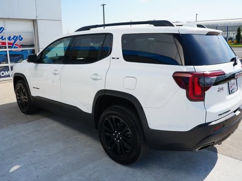 Used 2023 GMC Acadia SLE w/ Elevation Edition AWD/4WD image 37