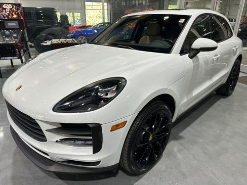 Used 2019 Porsche Macan AWD/4WD image 1