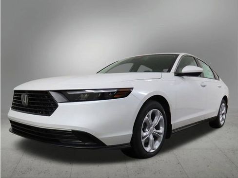 New 2026 Honda Accord LX image 1