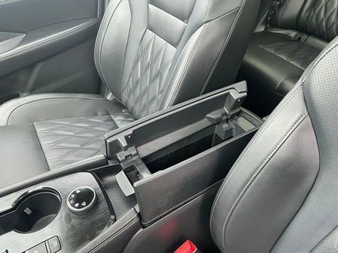 Used 2023 Nissan Rogue Platinum w/ Platinum Premium Package image 33