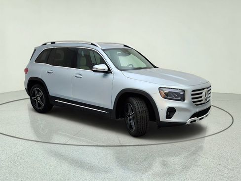 Certified 2026 Mercedes-Benz GLB 250 image 5