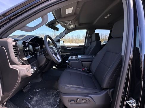 New 2026 GMC Sierra 1500 SLE AWD/4WD image 14