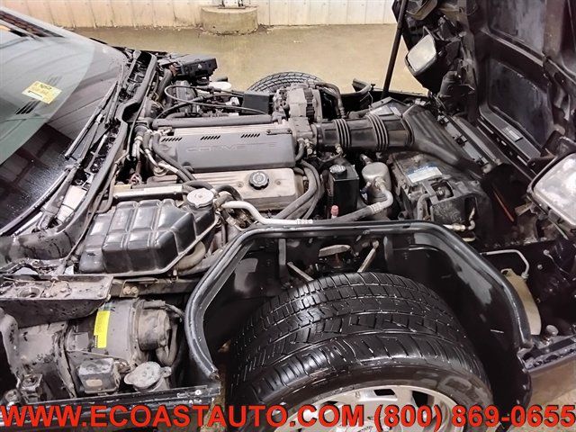 Used 1992 Chevrolet Corvette Convertible RWD image 9