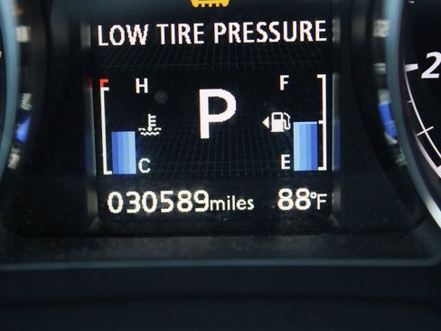 Used 2020 Mitsubishi Outlander Sport ES image 28