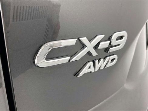 Used 2016 MAZDA CX-9 Signature AWD/4WD image 32