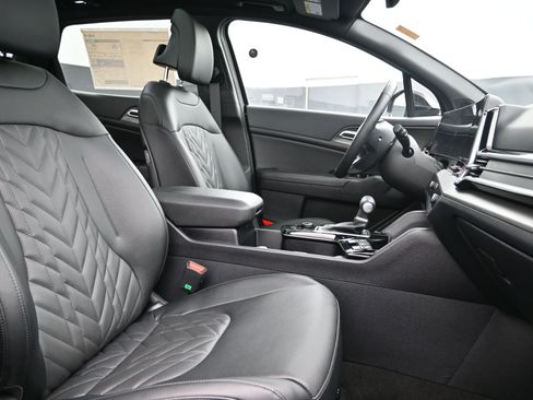 Used 2024 Kia Sportage X-Pro Prestige image 28