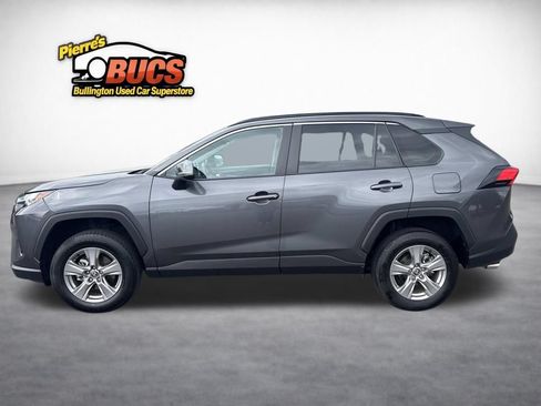 Used 2025 Toyota RAV4 XLE FWD image 2