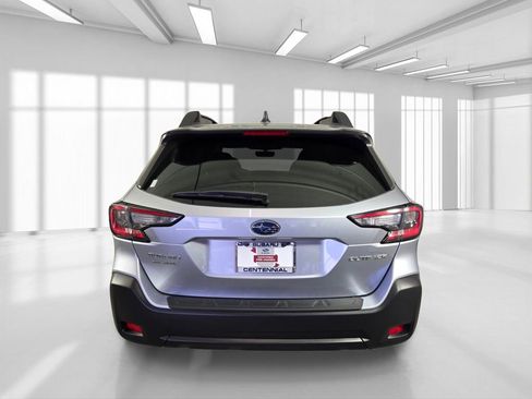 Certified 2025 Subaru Outback Premium AWD/4WD image 7
