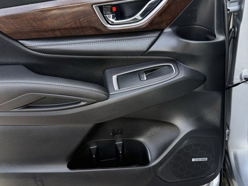 Used 2025 Subaru Ascent Touring w/ Popular Package #2 image 13