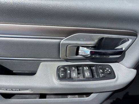 Used 2017 RAM 1500 Big Horn AWD/4WD image 16
