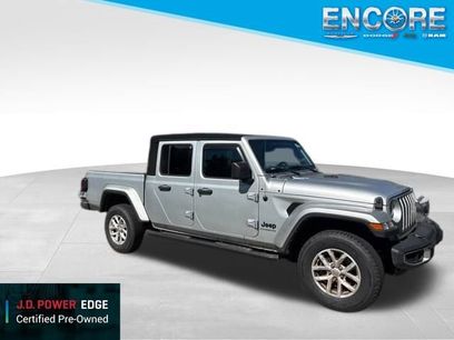 Used 2023 Jeep Gladiator Sport