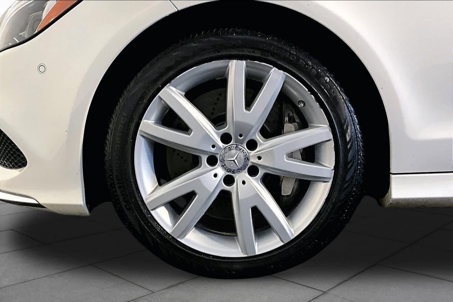Used 2017 Mercedes-Benz CLS 550 4MATIC image 11