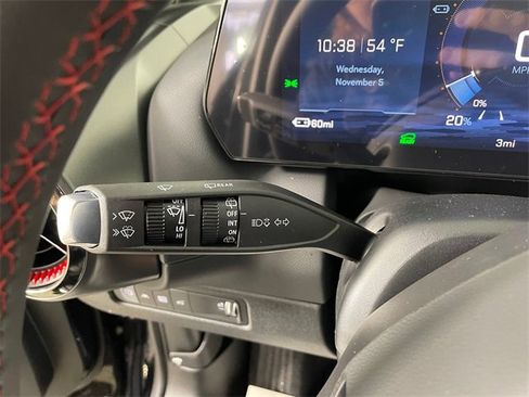 New 2026 Chevrolet Equinox EV RS image 10