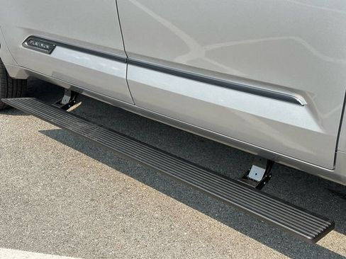 New 2026 Toyota Tundra Platinum AWD/4WD image 7