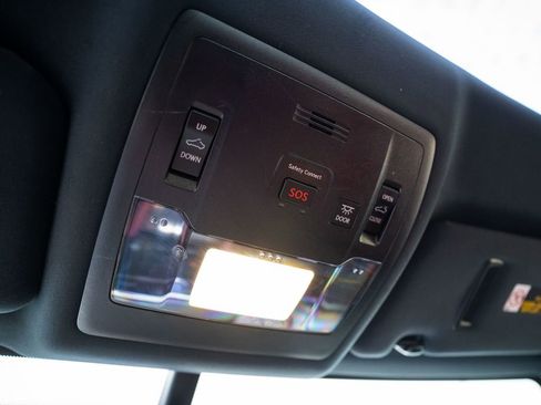 Used 2017 Lexus RC 300 F Sport image 31