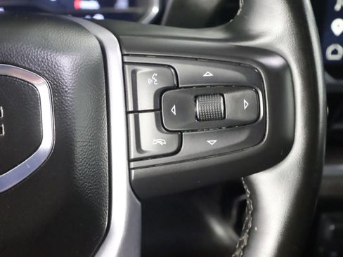 Used 2025 GMC Sierra 1500 SLT AWD/4WD image 33