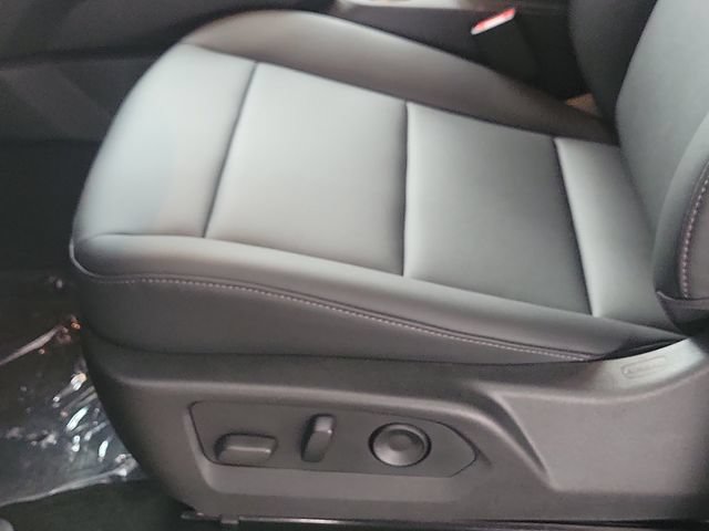 New 2026 Chevrolet Colorado LT w/ LT Convenience Package RWD image 16