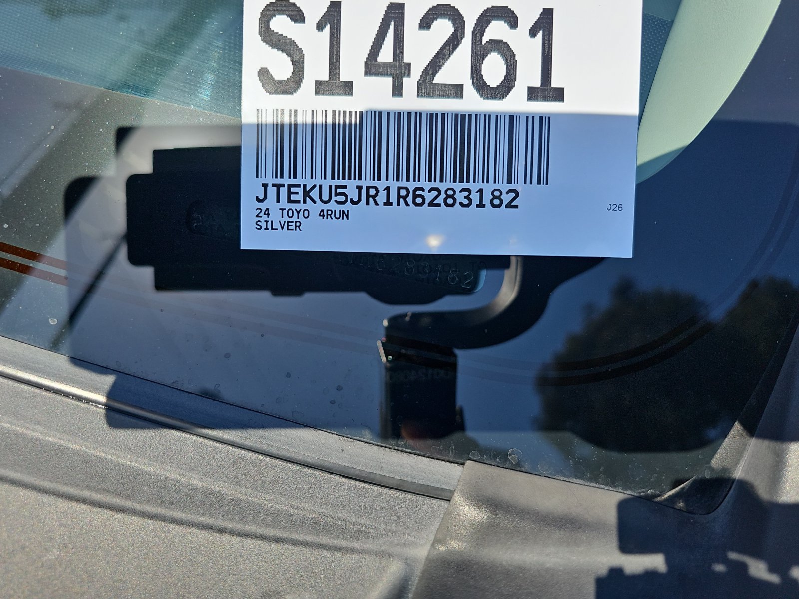 Used 2024 Toyota 4Runner Limited AWD/4WD image 15