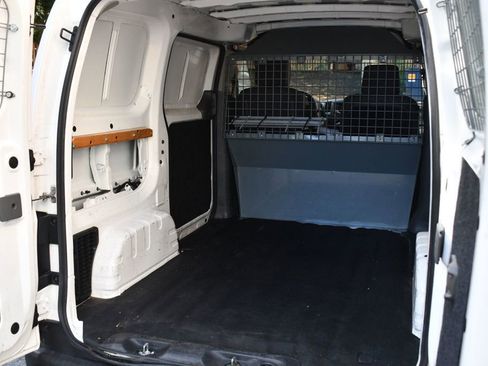 Used 2019 Nissan NV200 S w/ Back Door Glass Package image 24