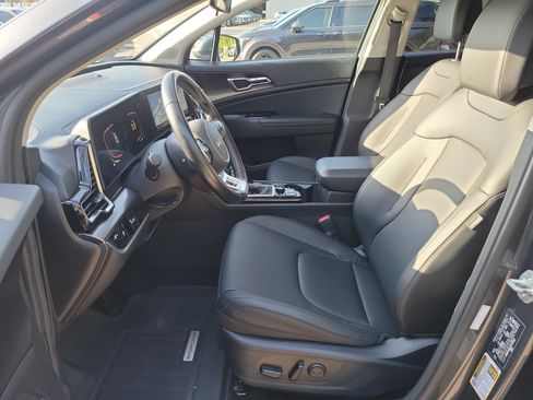 Certified 2023 Kia Sportage EX FWD image 21