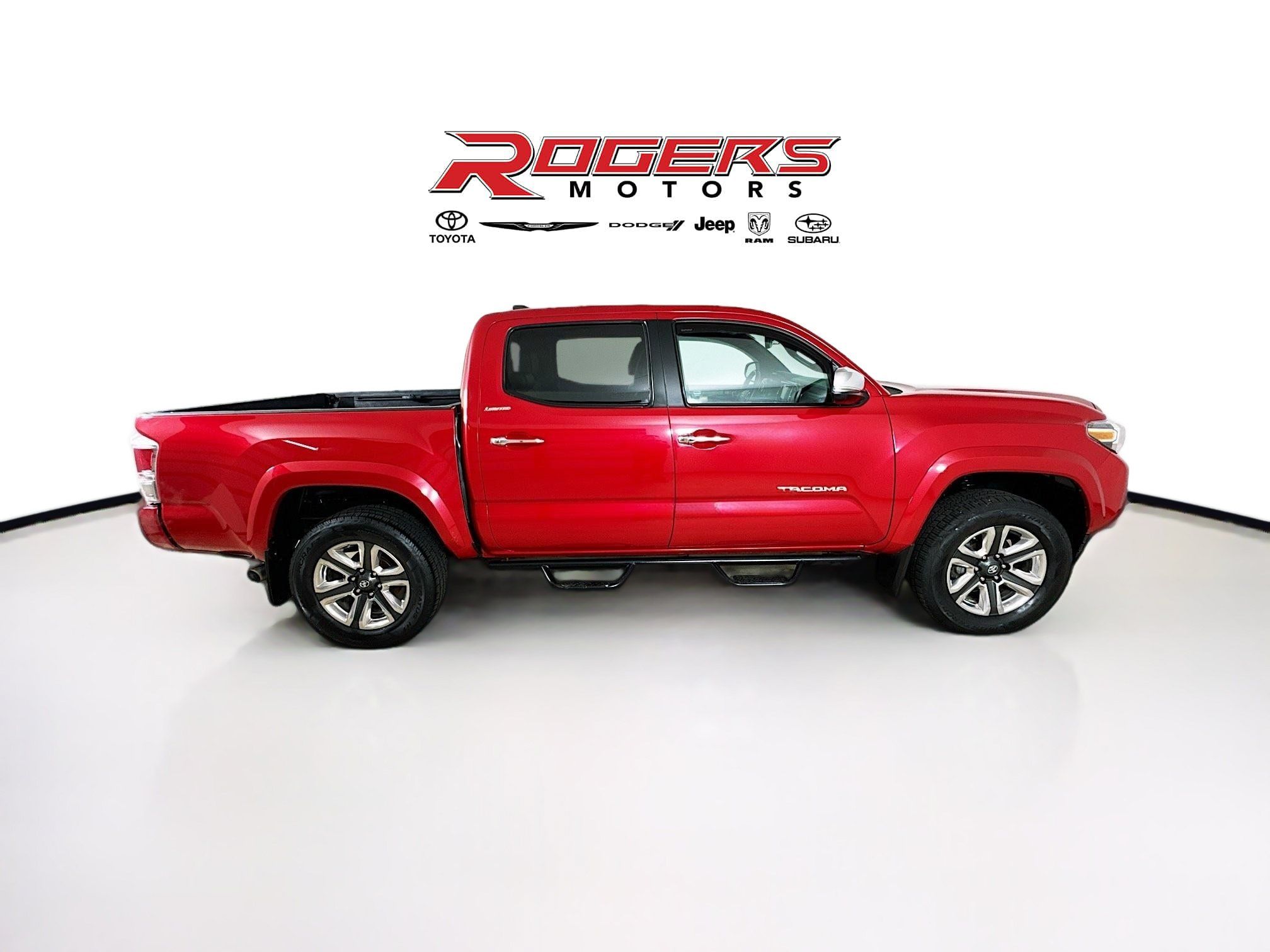 Used 2019 Toyota Tacoma Limited AWD/4WD image 9