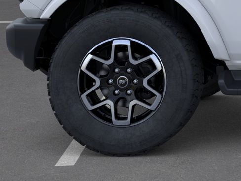 New 2026 Ford Bronco Outer Banks AWD/4WD image 21
