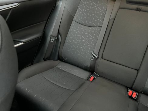 Used 2025 Toyota RAV4 XLE image 41