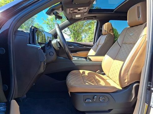 Used 2023 Cadillac Escalade Sport w/ Touring Package AWD/4WD image 13