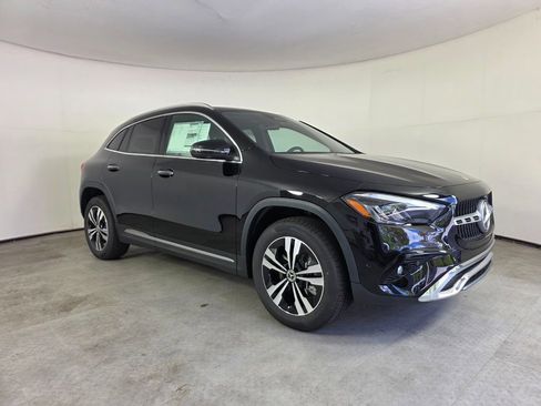 New 2026 Mercedes-Benz GLA 250 image 1