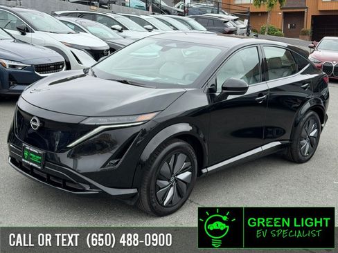 Used 2024 Nissan Ariya AWD image 1