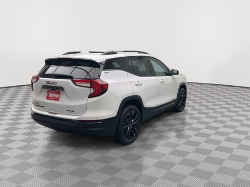 Certified 2022 GMC Terrain SLT w/ Infotainment Package II image 41