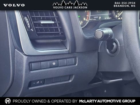 Used 2021 Nissan Rogue SV image 18