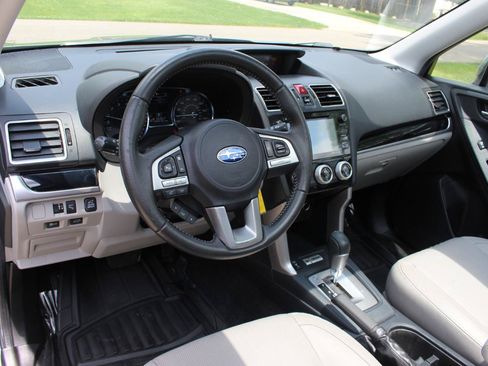 Used 2017 Subaru Forester 2.5i Limited AWD/4WD image 17