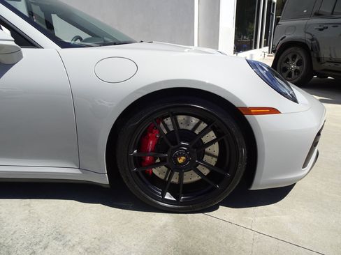 Used 2022 Porsche 911 Carrera GTS RWD image 11