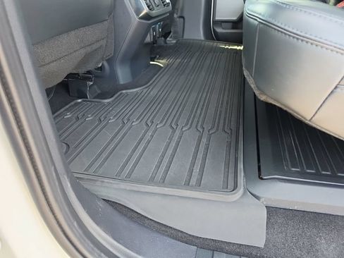 Certified 2024 Ford F150 Platinum w/ FX4 Off-Road Package AWD/4WD image 26