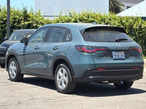 Certified 2025 Honda HR-V LX image 6