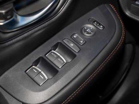 Certified 2024 Honda HR-V Sport image 25