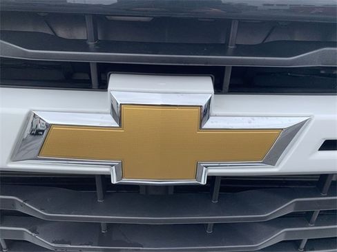 Used 2024 Chevrolet Silverado 2500 Custom w/ Custom Convenience Package image 30