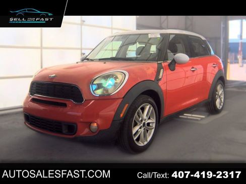 Used 2011 MINI Cooper Countryman S FWD image 1