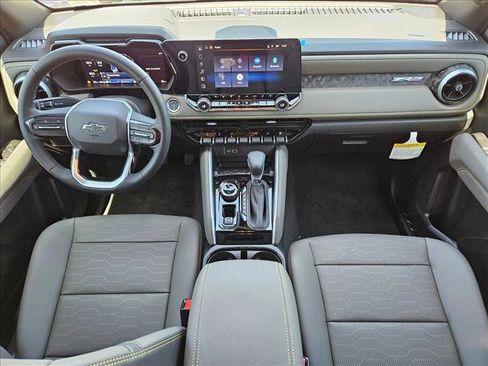 New 2026 Chevrolet Colorado ZR2 AWD/4WD image 16