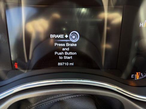 Used 2019 Jeep Grand Cherokee Overland image 20