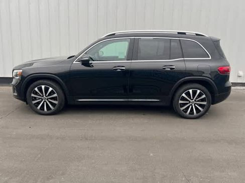 Certified 2022 Mercedes-Benz GLB 250 4MATIC image 3