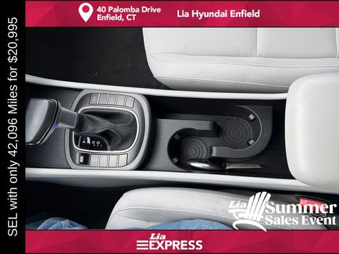 Used 2025 Hyundai Kona SEL AWD/4WD image 22