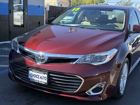 Used 2013 Toyota Avalon XLE Premium FWD image 19
