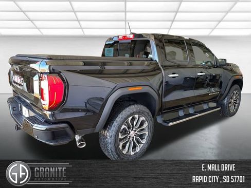 New 2026 GMC Canyon Denali AWD/4WD image 5