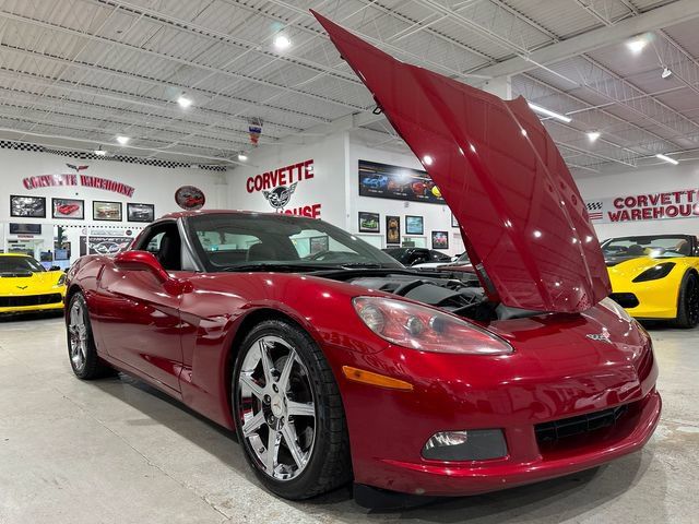 Used 2009 Chevrolet Corvette Coupe w/ Preferred Equipment Group RWD image 31