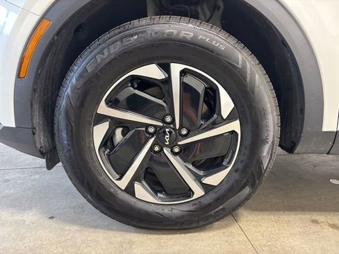 Used 2023 Kia Sportage LX AWD/4WD image 10