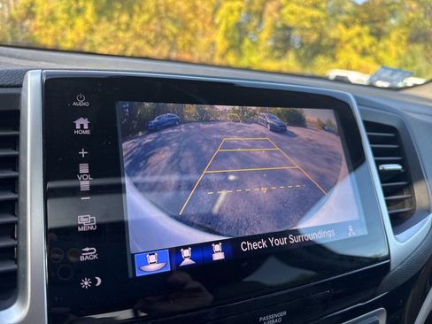 Used 2018 Honda Ridgeline RTL-E image 45