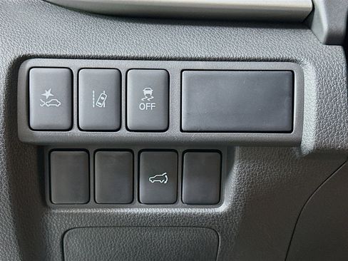 Used 2025 Mitsubishi Eclipse Cross SE image 17