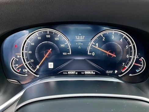 Used 2019 BMW 740i xDrive w/ M Sport Package AWD/4WD image 13